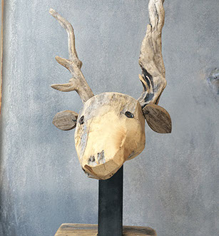 Kunstvolle Holzkunst aus Treibholz. Holzfiguren und Skulpturen für Haus und Garten in Starnberg.