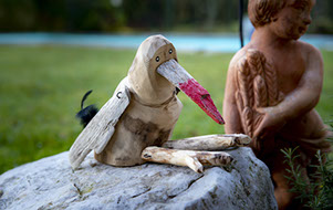 Kunstvolle Holzkunst aus Treibholz. Holzfiguren und Skulpturen für Haus und Garten in Starnberg.